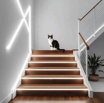 16.5FT / 5 Meter Sistemi di canale LED in silicone senza macchia tubo flessibile con copertura bianca lattea pista più ampia per 12mm LED resistente all'acqua luce USC7 WW